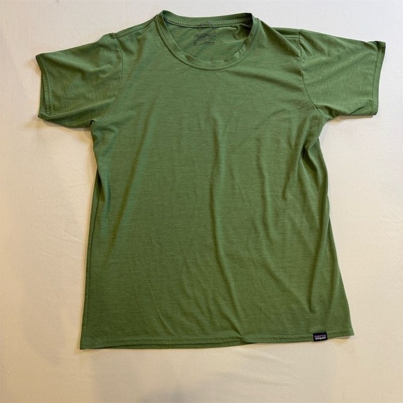 Patagonia Other - Patagonia Men's Green‎ Crew Neck T-Shirt Size M Short Sleeve Casual